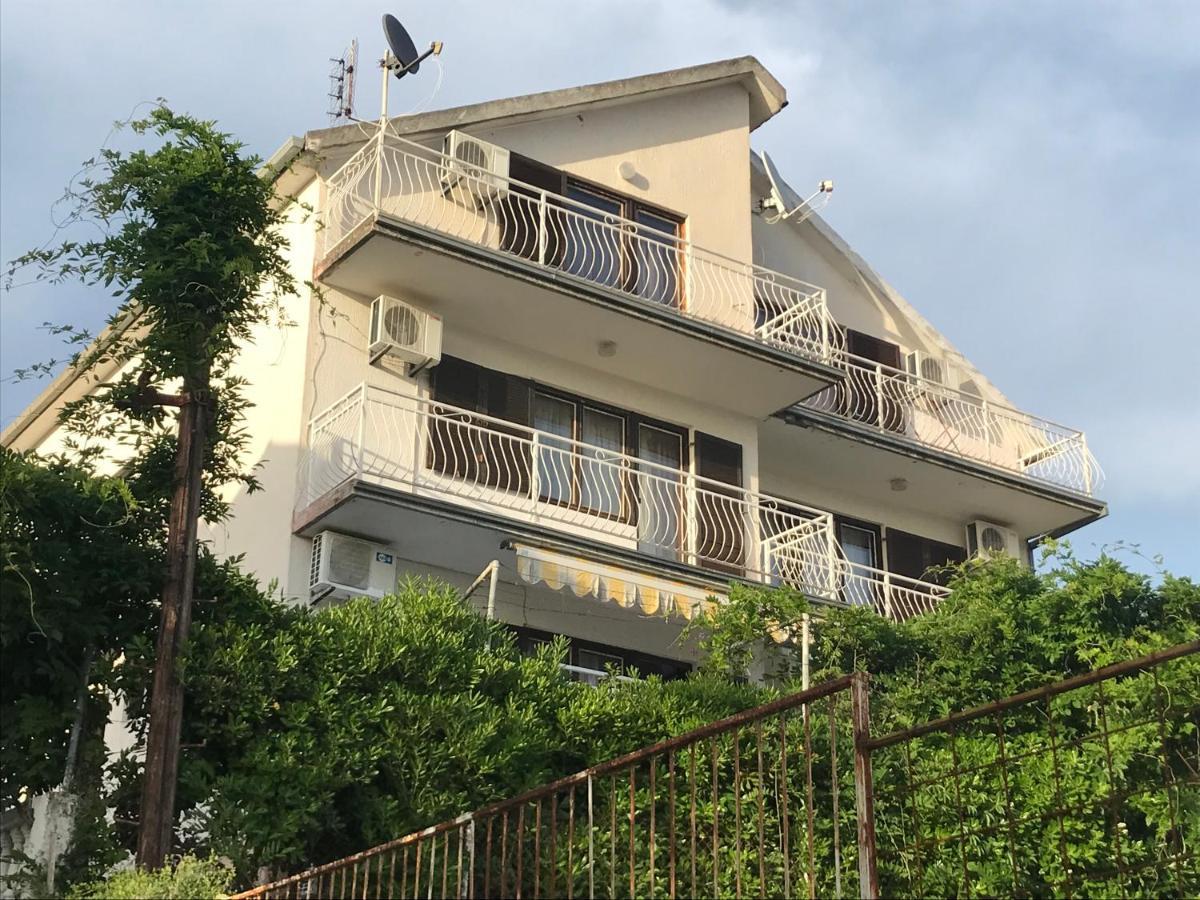 Bed and Breakfast Madam Svetlana Tivat Zewnętrze zdjęcie